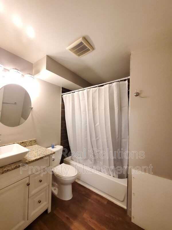 2205 Sullivant Ave - Photo 7 of 18