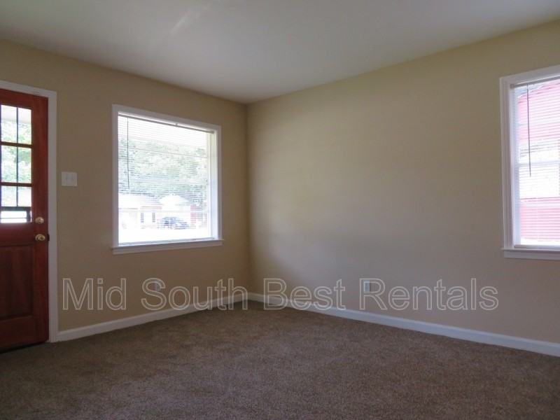 605 Leavert Avenue - Photo 2 of 8