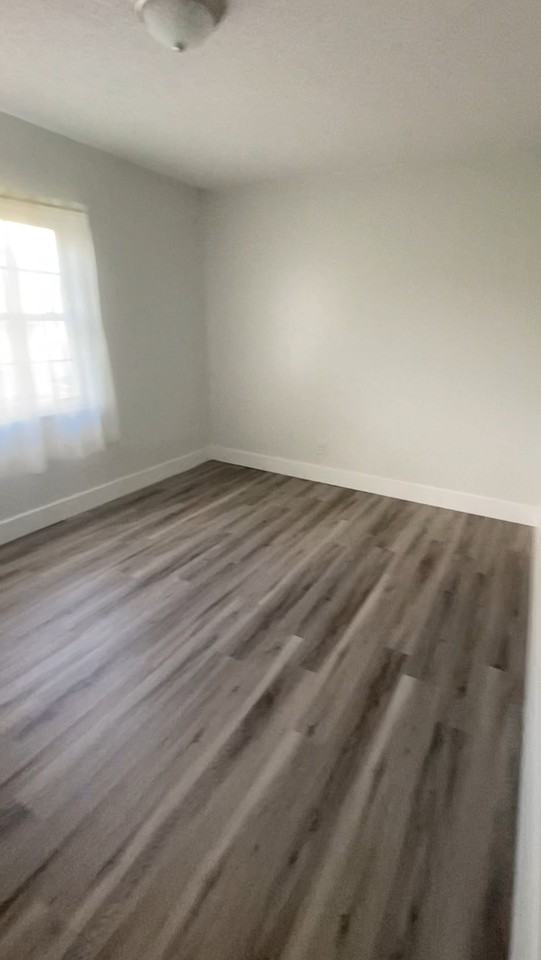 249 Manhattan Way #NA - Photo 2 of 16