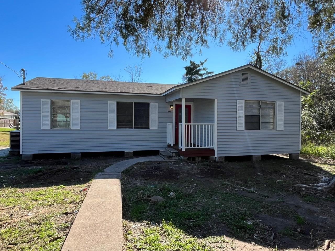 821 Robertson St #NA - Photo 2 of 20