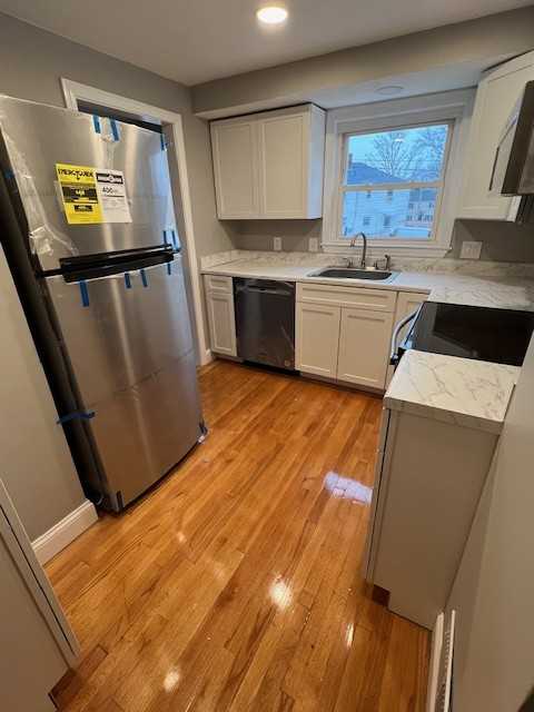 164 Irwin Dr #1 - Photo 2 of 20