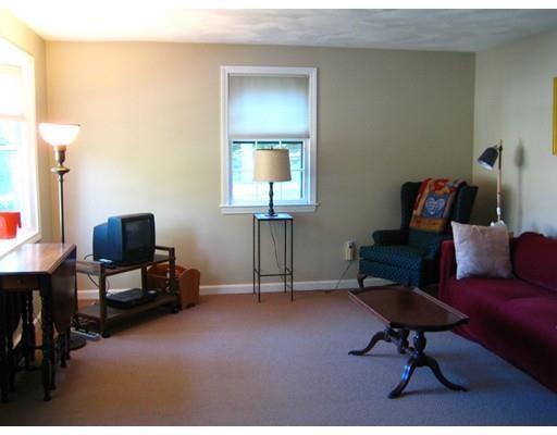 11 Apple Ridge Rd #1 - Photo 2 of 17