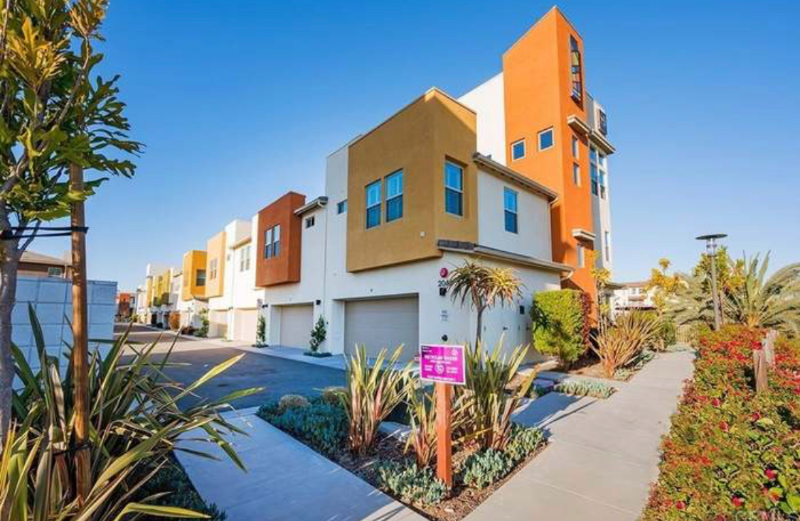 2042 Foxtrot Loop #4 - Photo 2 of 38