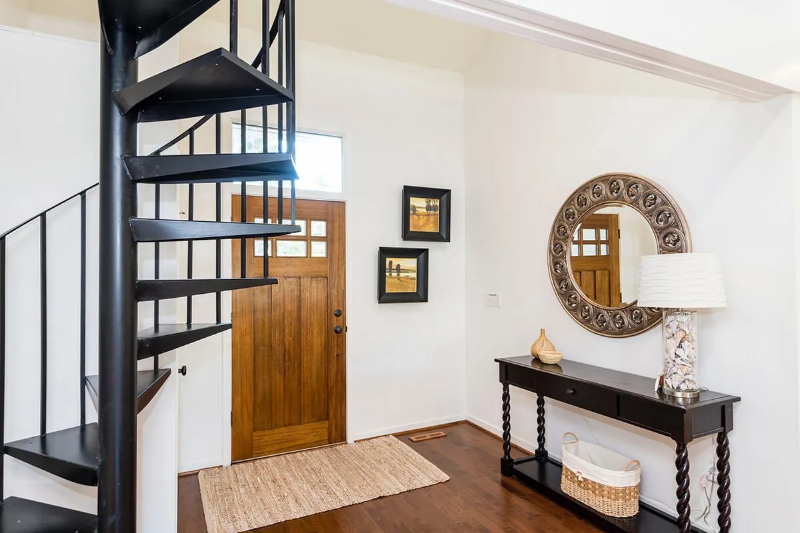 166 Marsh Island Dr - Photo 5 of 29