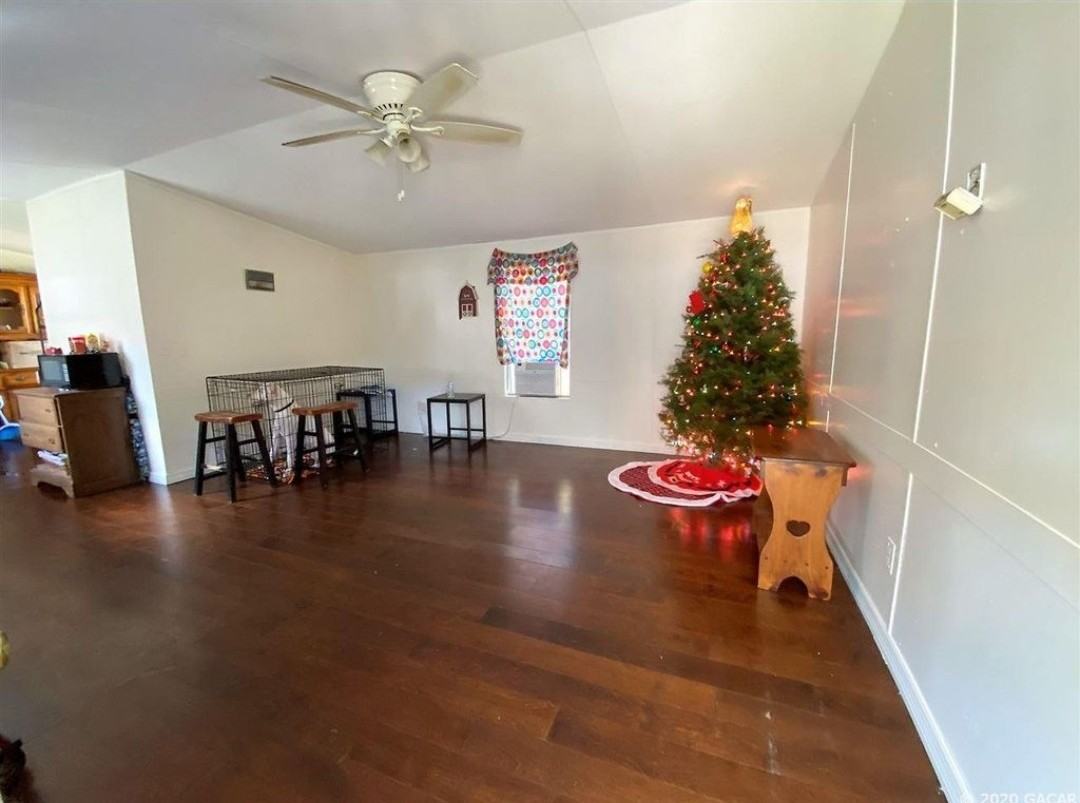 265 Hardee St #NA - Photo 2 of 4