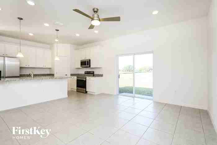 628 Crown Rose Drive - Photo 3 of 16