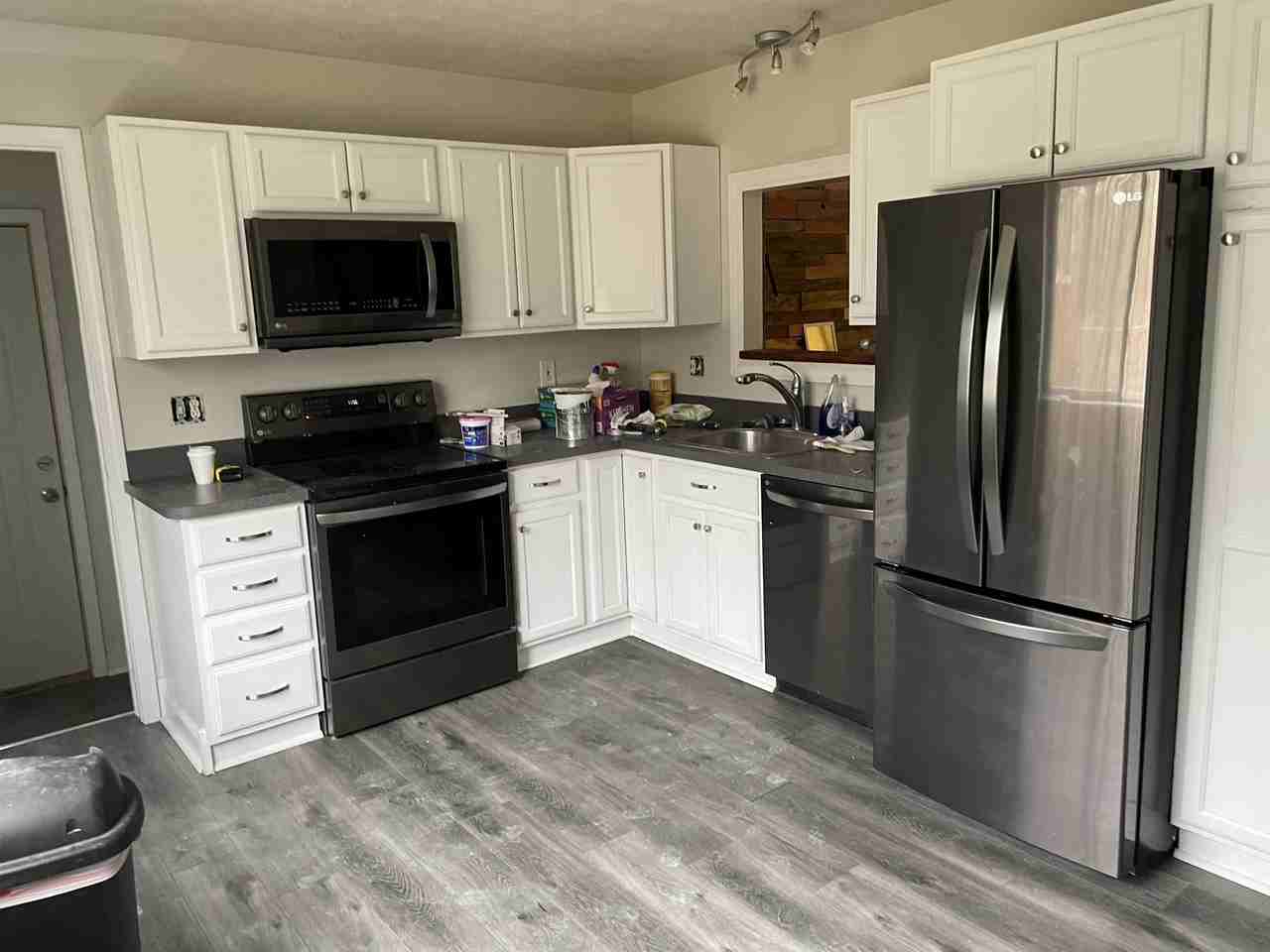 5201 Hughes Road - Photo 2 of 10