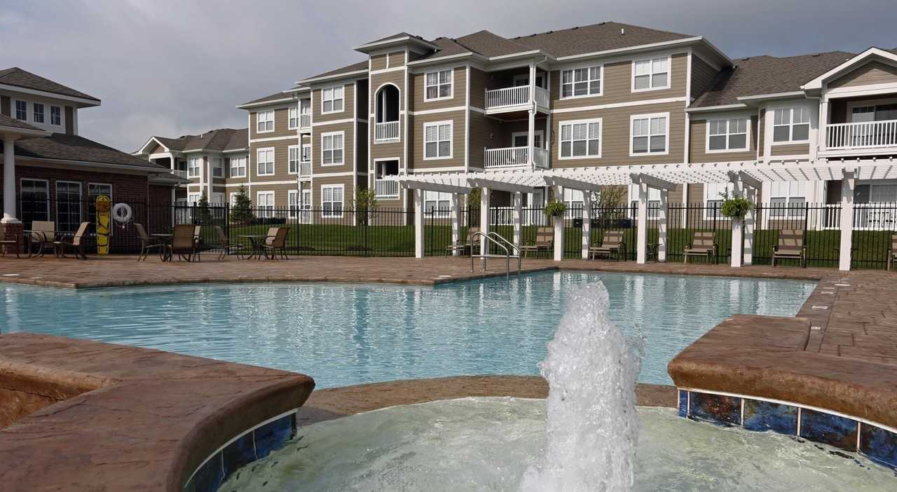 Oak Crossing - Photo 7 of 44