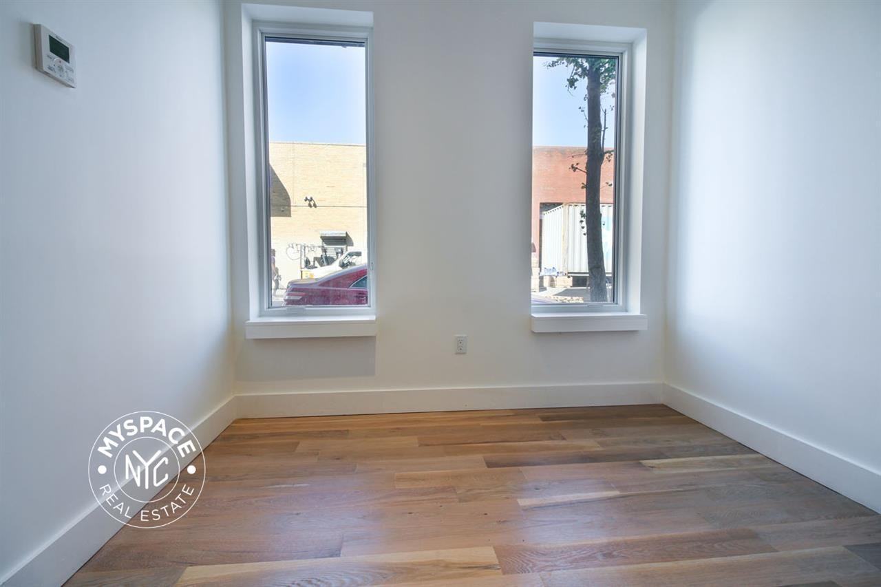 246 Johnson Ave #1A - Photo 5 of 10