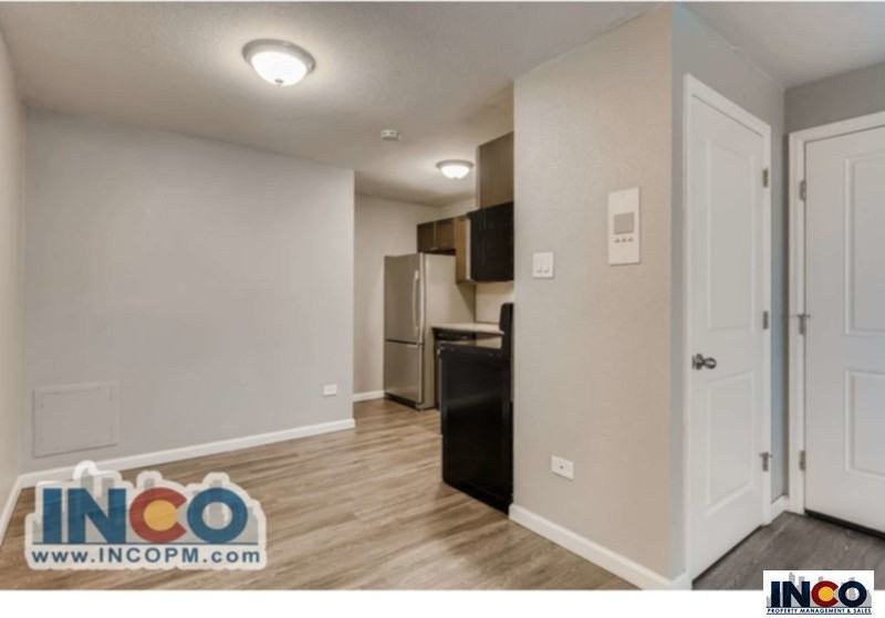 1555 Grove Street - Photo 5 of 19