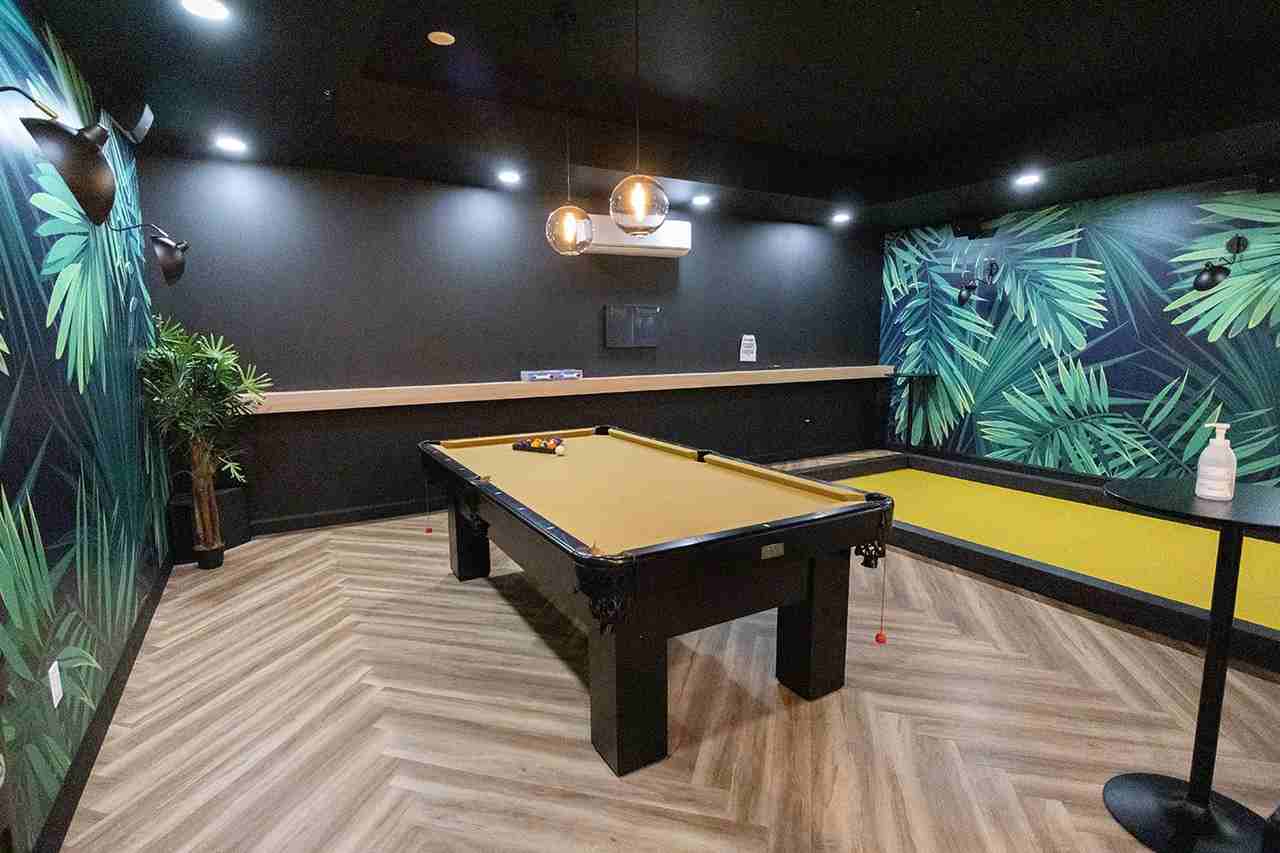 LE DIVIN - Photo 3 of 6