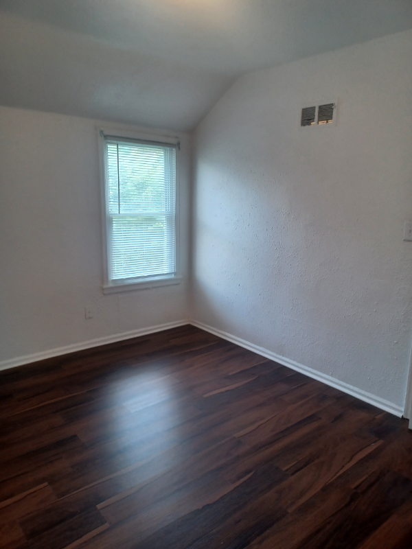 3638A N 40th St - Photo 2 of 9