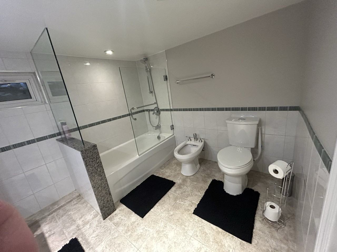 32 Albani St - Photo 3 of 5