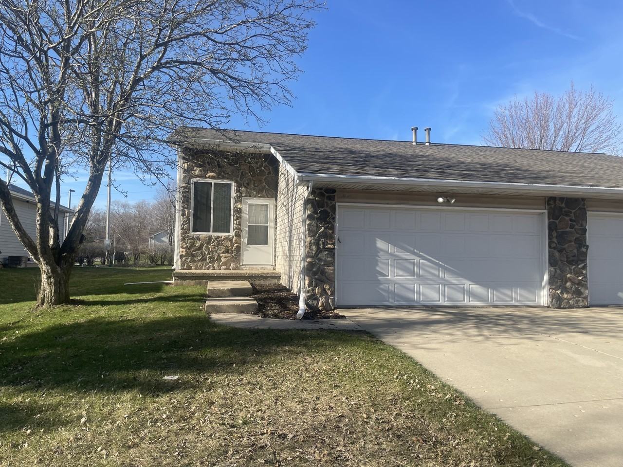 2509 Sun Ter #NA - Photo 2 of 12