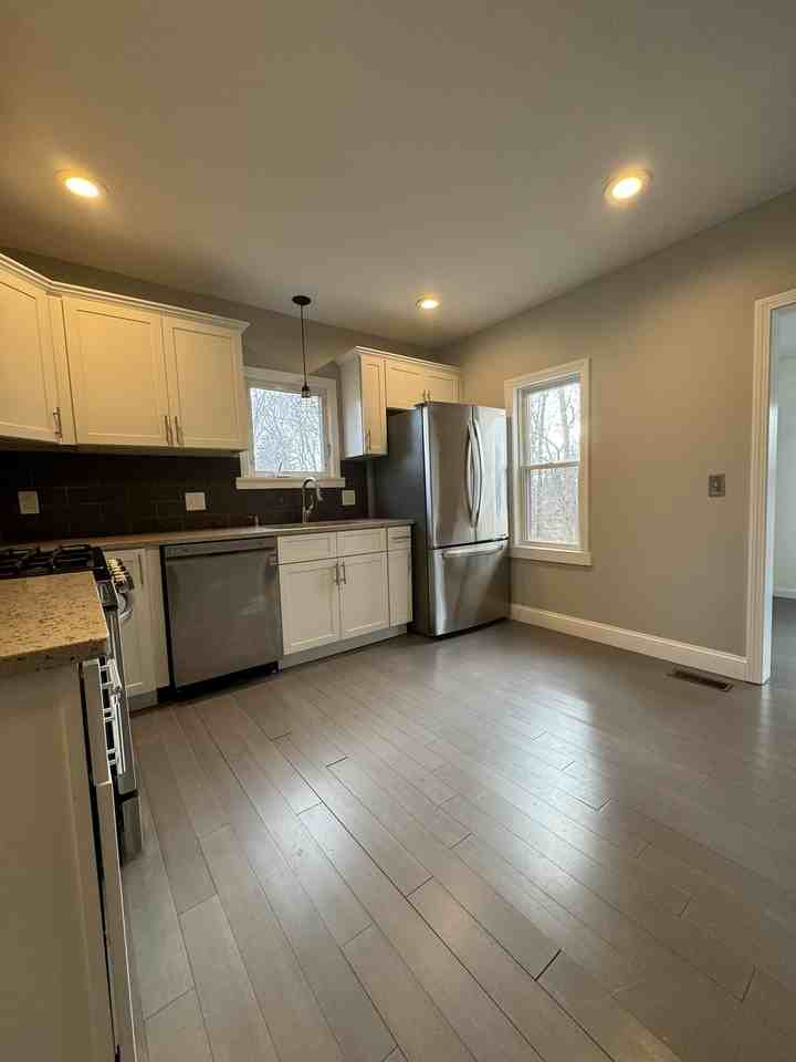 16 Winslow Avenue #1 - Photo 3 of 11