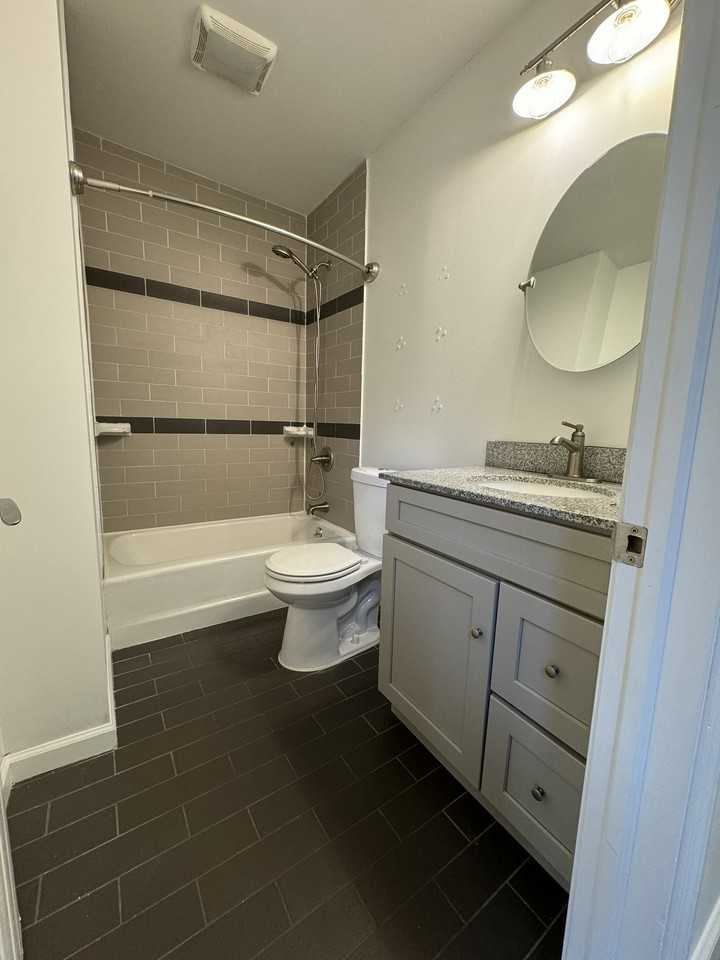 16 Winslow Avenue #1 - Photo 7 of 11