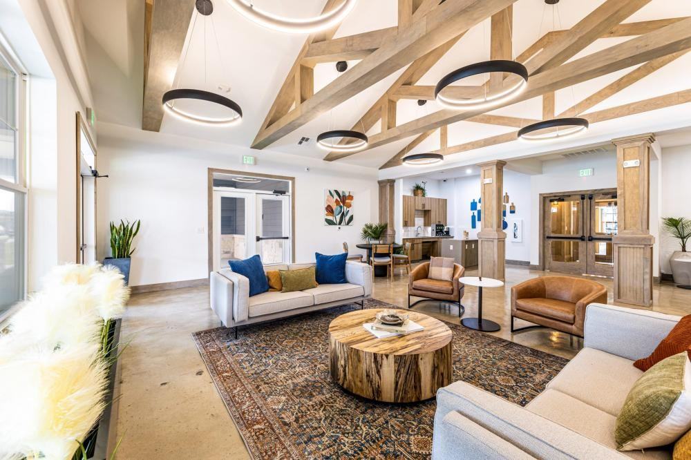 613 E Wells Branch Pkwy - Photo 4 of 10