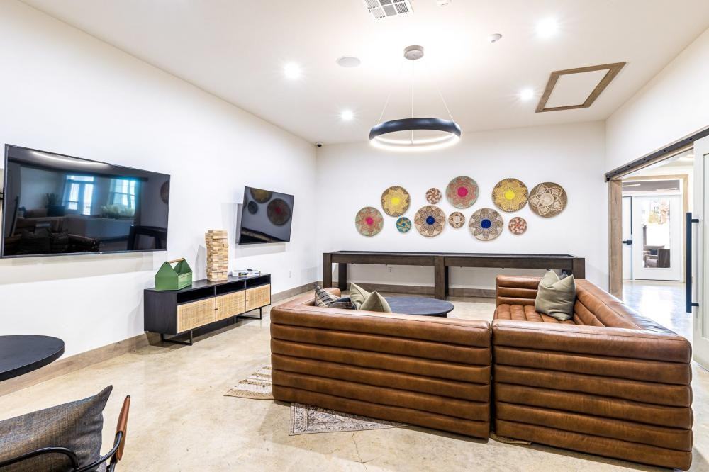 613 E Wells Branch Pkwy - Photo 5 of 10