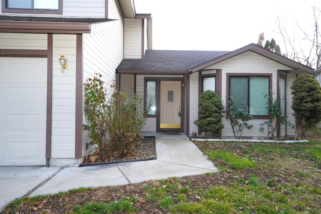 11965 W Gunsmoke Dr #1 - Photo 3 of 50