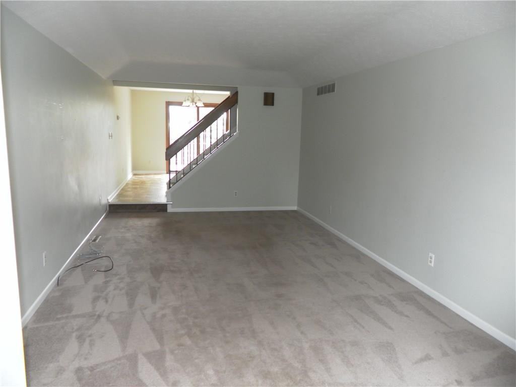 22 Lower Hill Ln - Photo 2 of 22