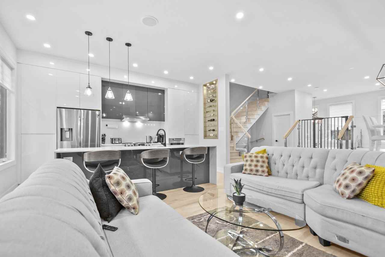 Curated visual reference: Luxury Penthouse Rentals In Ottawa Reference: 189 Kipp Street Luxury Living 3 Bedroom 4 Bath Townhouse