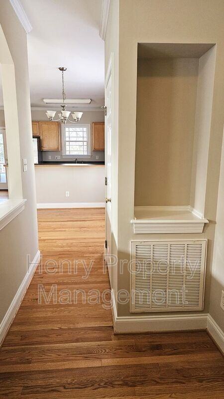 121 Rushing Wind Way - Photo 4 of 22