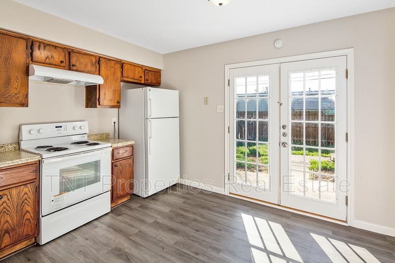 2914 Prairie Flower Cir #A - Photo 3 of 19