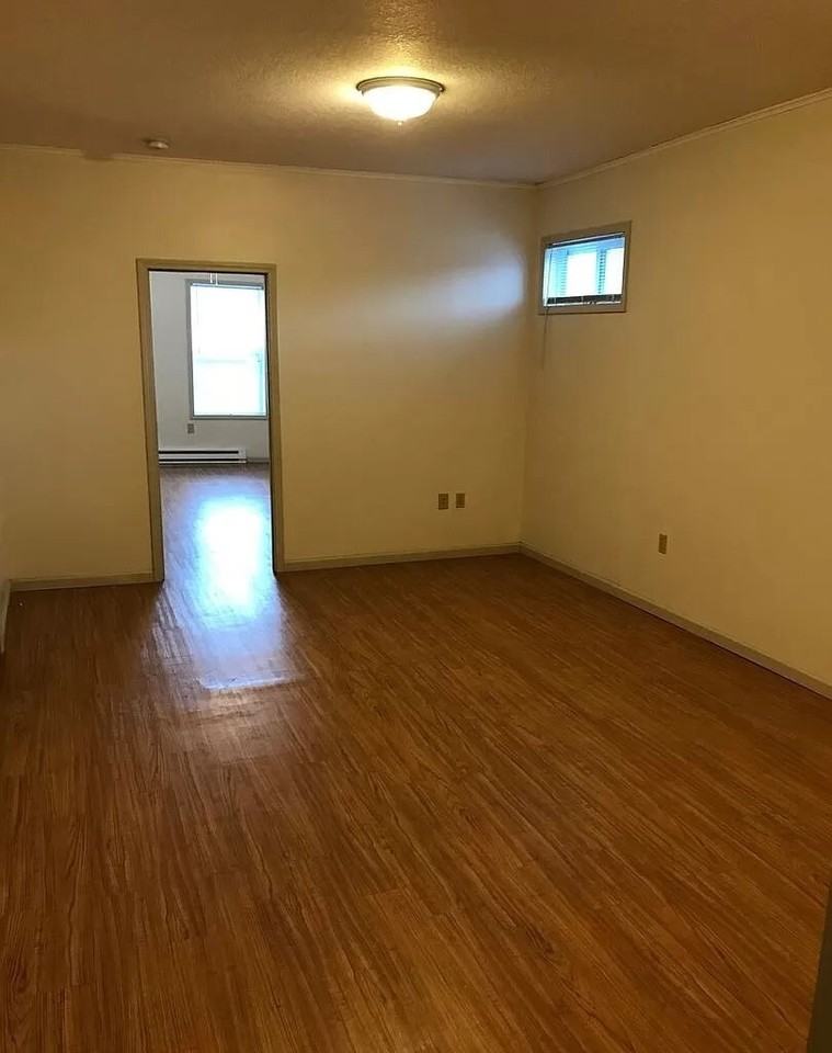 316 Main Street - Photo 2 of 9