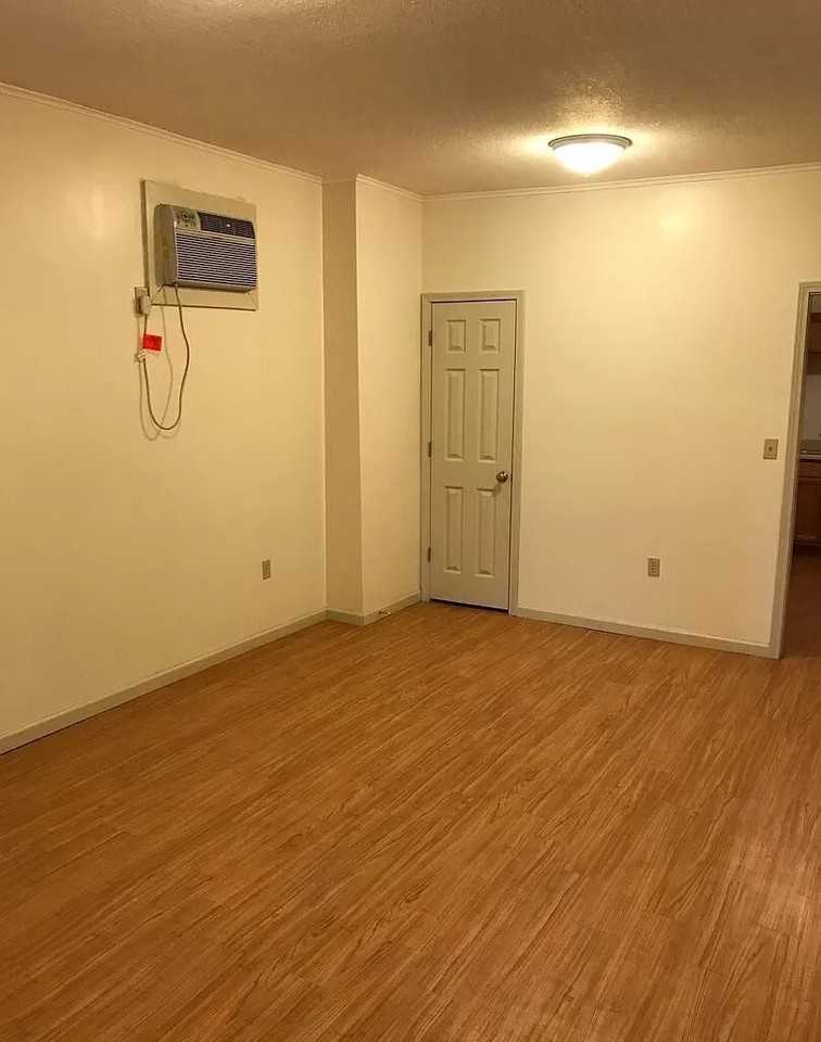 316 Main Street - Photo 3 of 9