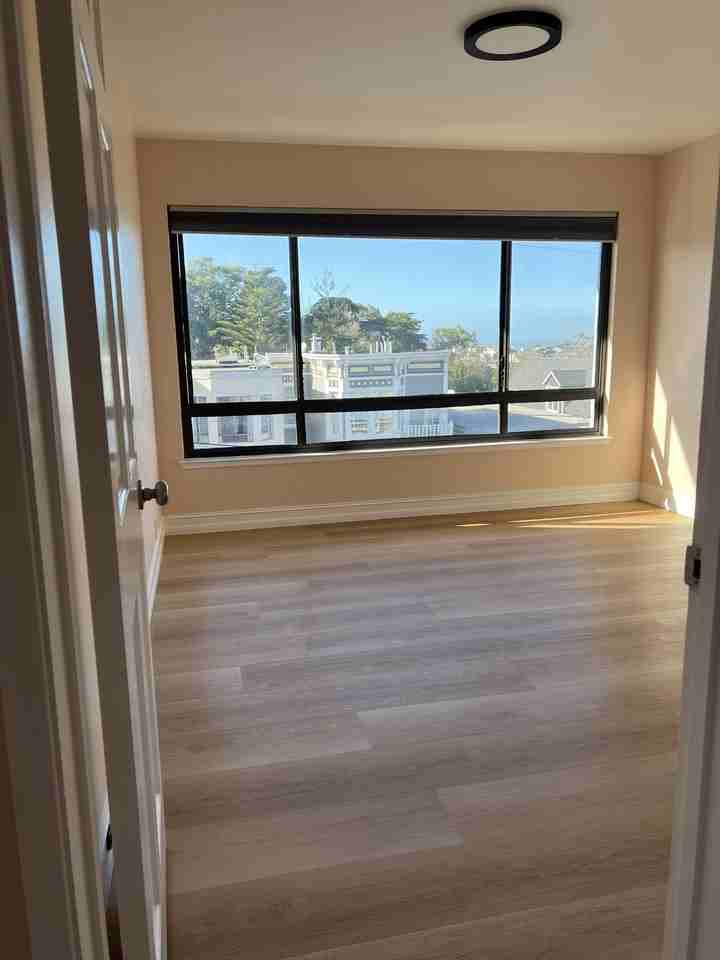 270 12th Avenue #5 - Photo 2 of 4