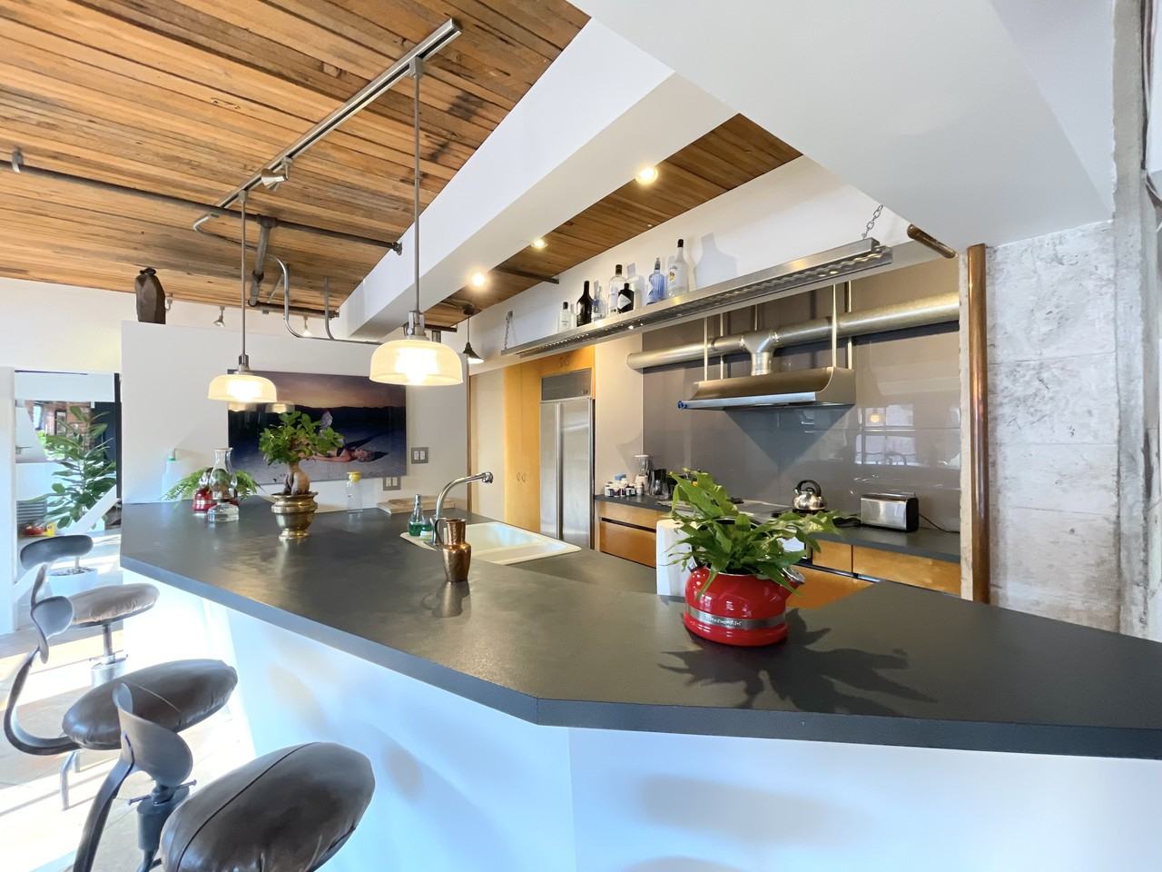 120 Powell Street - Photo 3 of 17