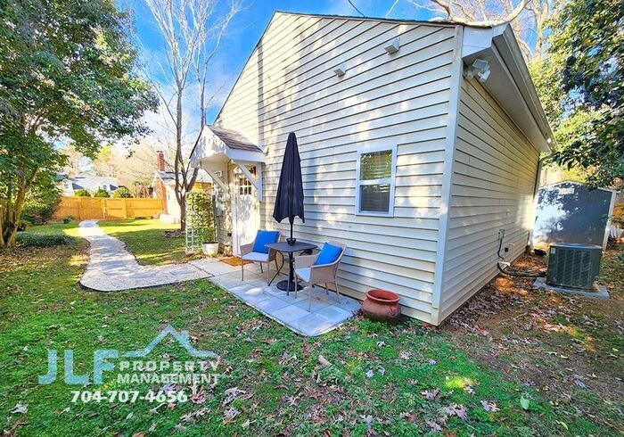 1636 Longfellow St - Photo 3 of 24