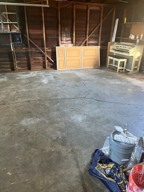 1206 Elgin St #NA - Photo 2 of 9