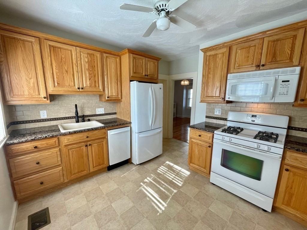 222 Holbrook Rd #1 - Photo 3 of 16