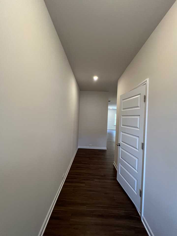 121 Pinnacle Way - Photo 2 of 42