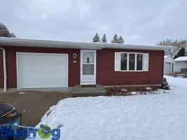 featured image of 644 Woodlawn Dr #644