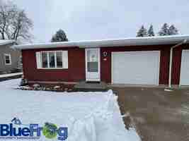 featured image of 646 Woodlawn Dr #646