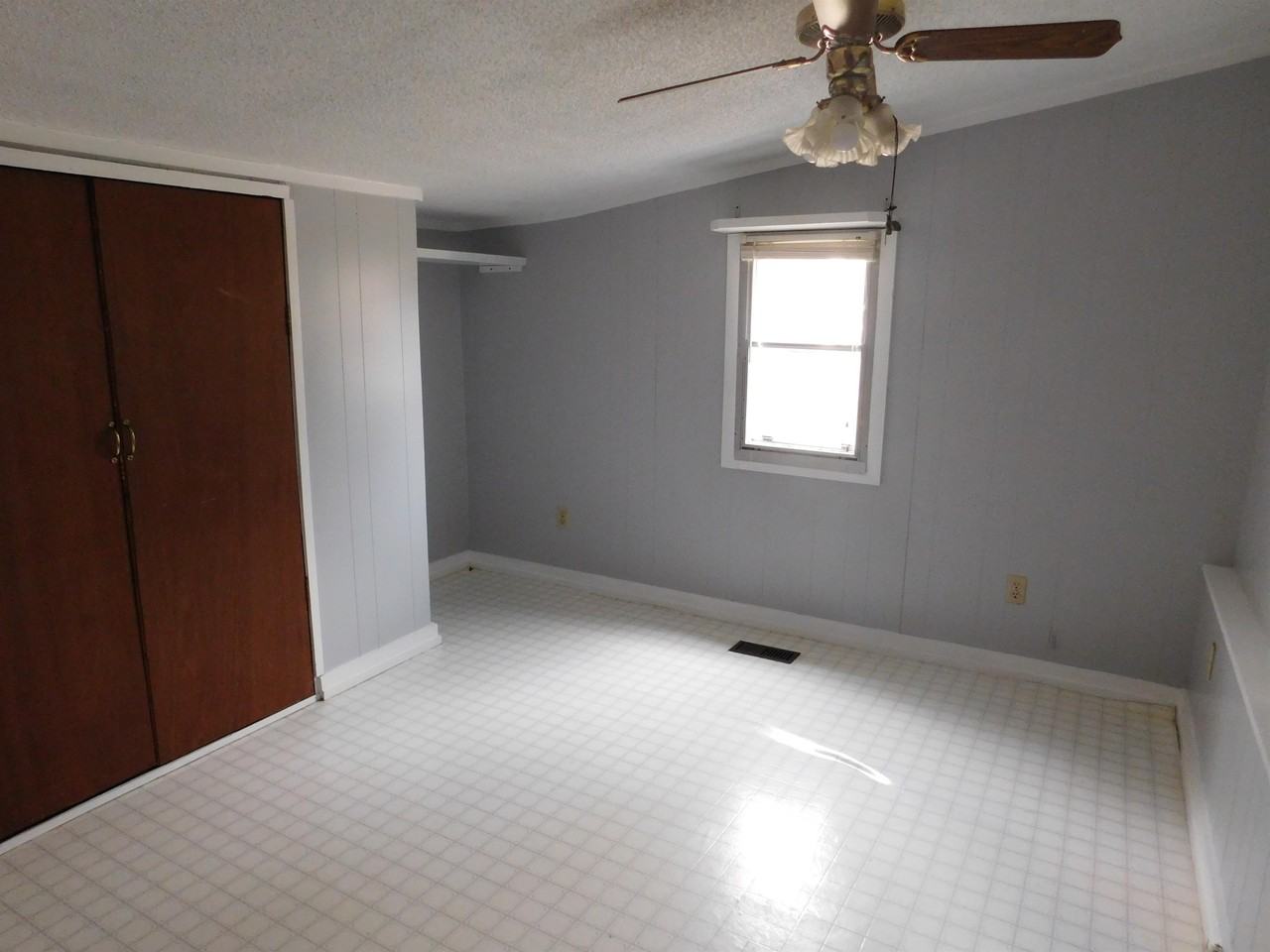 113 Buck St #1 - Photo 5 of 8