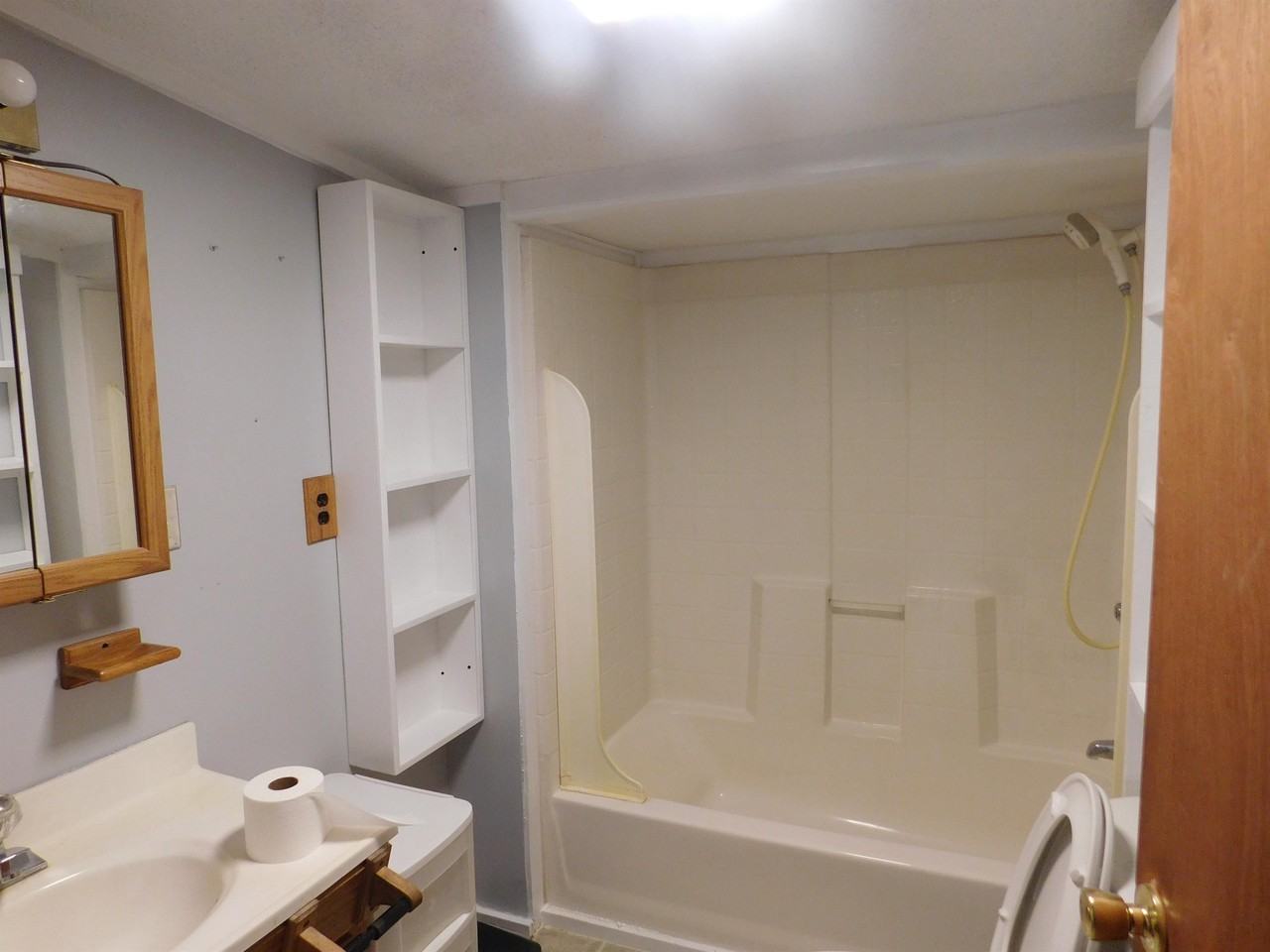 113 Buck St #1 - Photo 6 of 8