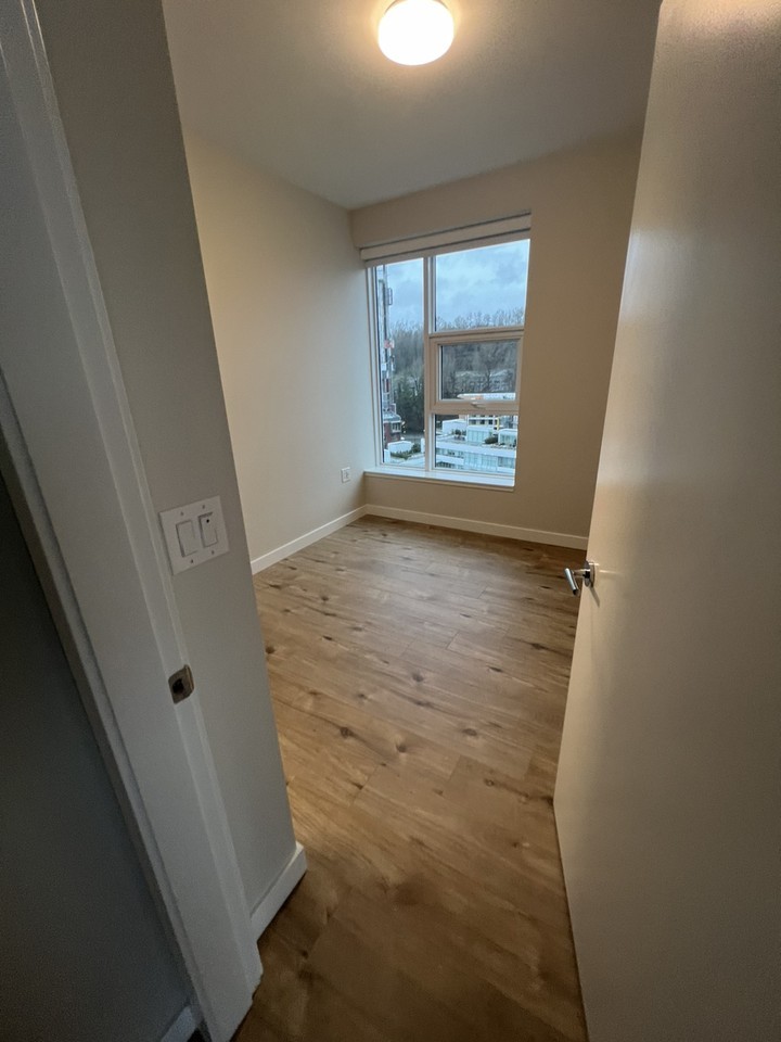 3430 E Kent Ave S #1207 - Photo 4 of 11