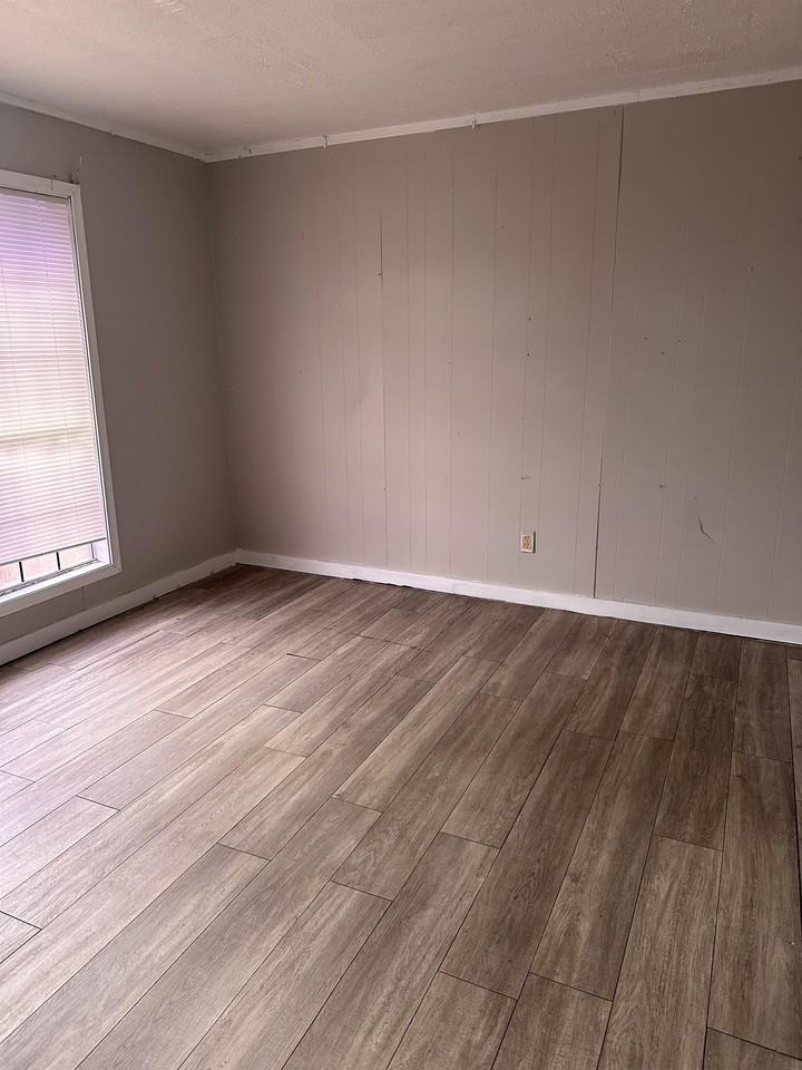 116 DR 980 - A19 #A19 - Photo 4 of 7