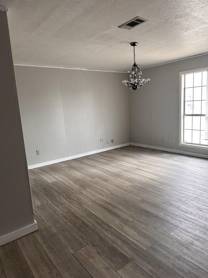 116 DR 980 - A19 #A19 - Photo 5 of 7