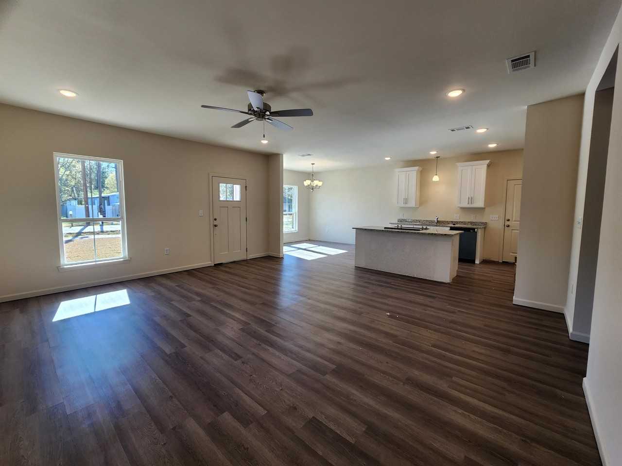 20963 Oregon St #1 - Photo 4 of 24