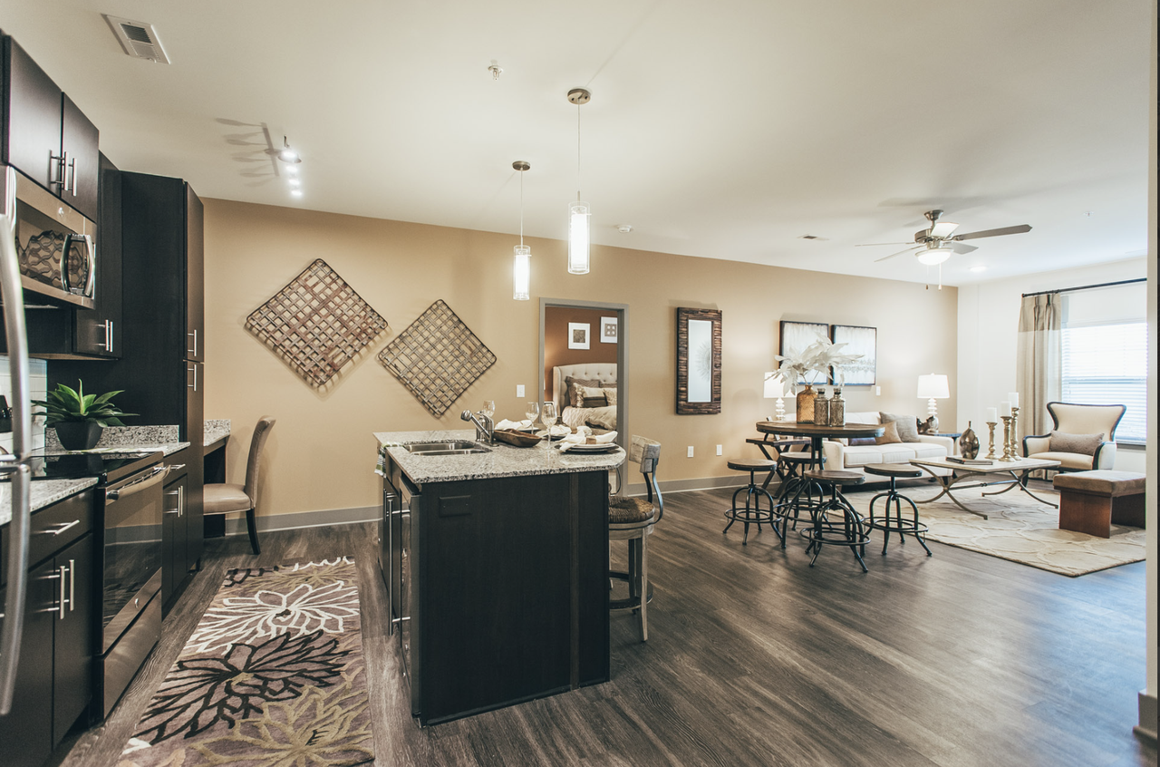 Vintage Blackman Apartments 553 Agripark Drive, Murfreesboro, TN