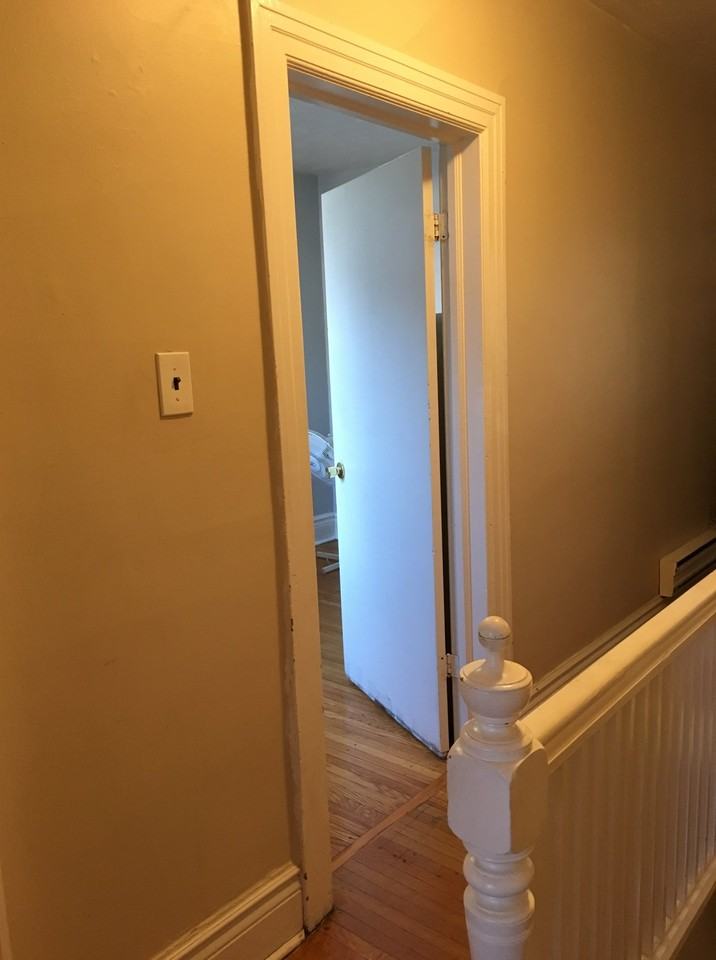 771 Ossington Avenue - Photo 3 of 11