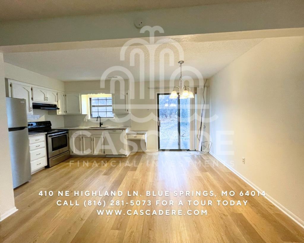 410 Ne Highland Ln - Photo 3 of 14