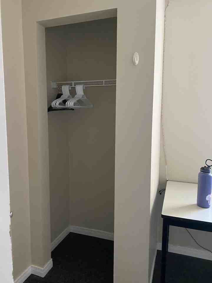 22 Columbia Street West #C-5 - Photo 7 of 8