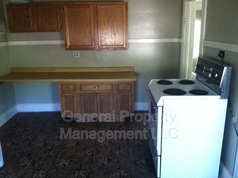2026 1/2 4th St - Photo 2 of 12