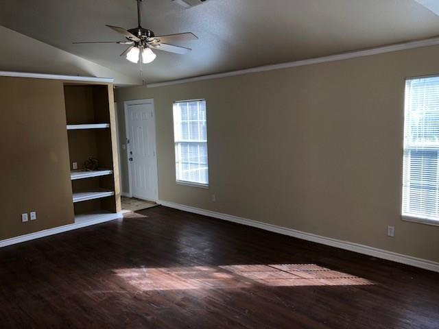 3251 Rosebank Dr - Photo 3 of 42