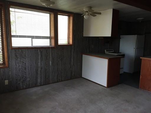 6009 Mission Ave - Photo 3 of 14